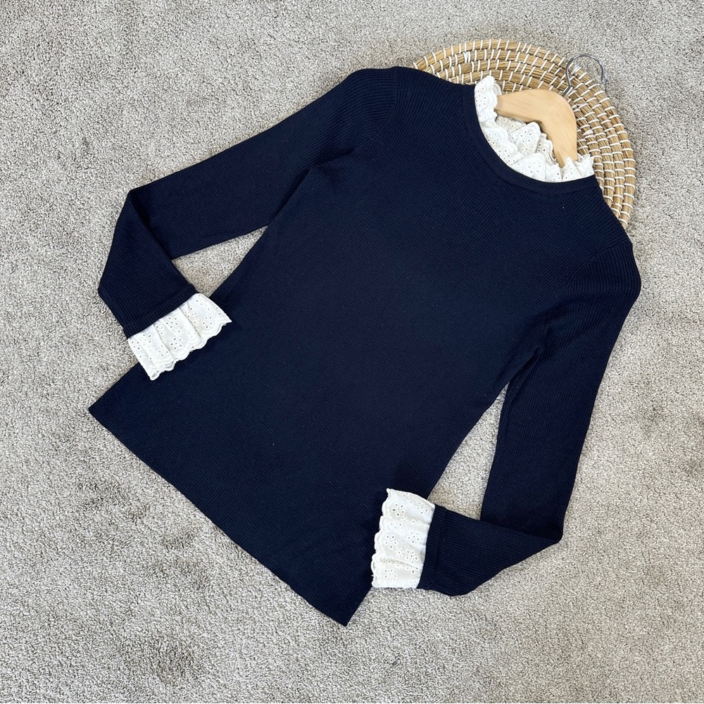 SOLD | Tuckernuck Women’s Wool Blend Navy Rosemary Eyelet Knit Top Sweater M - Picture 2 of 14
